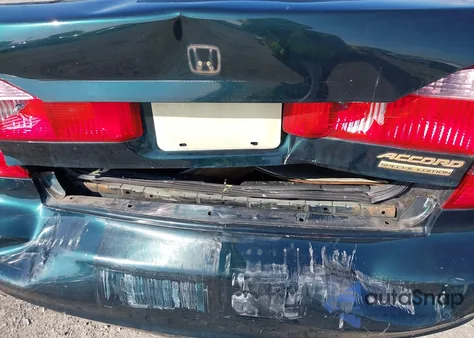 2000 Honda Accord 2.3 Se z USA, uszkodzony, nr VIN JHMCG6697YC014133